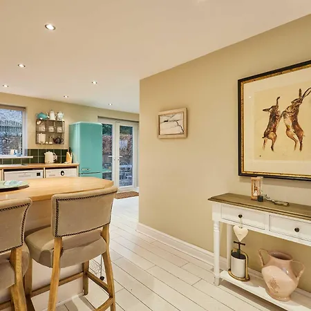 Holiday home Host And - 36 Hardy Meadows