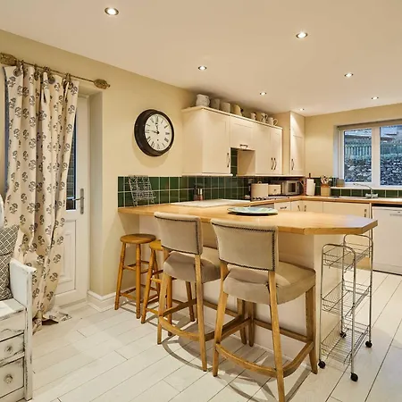 Holiday home Host And - 36 Hardy Meadows